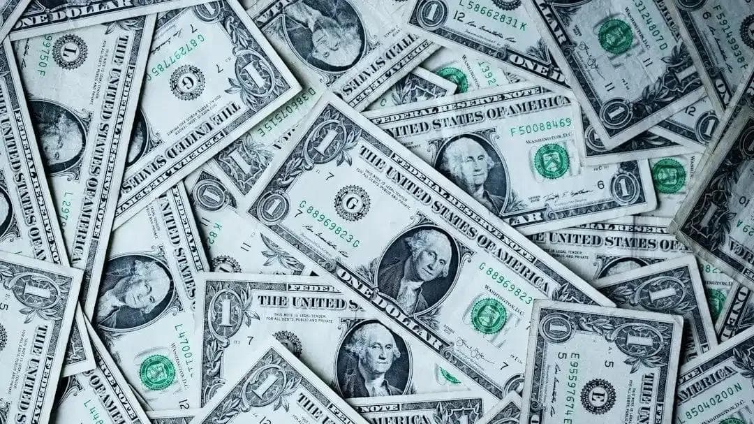 A Comprehensive Guide to Financial Statement Reconciliation for Restaurants using Voosh.ai